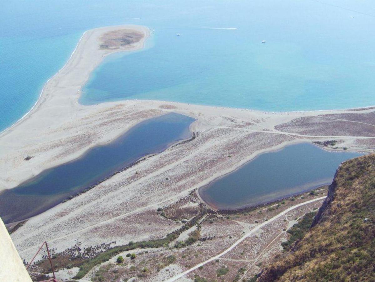 فيلا تيرمي فيلياتوريفي Vacanze Al Mare Casa Patrizia المظهر الخارجي الصورة